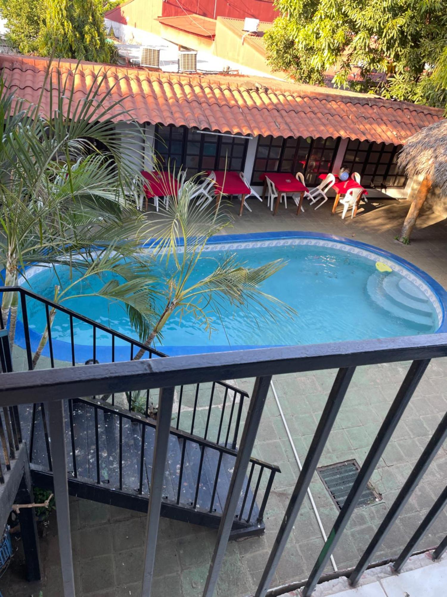 Managua Hotel Oasis Экстерьер фото